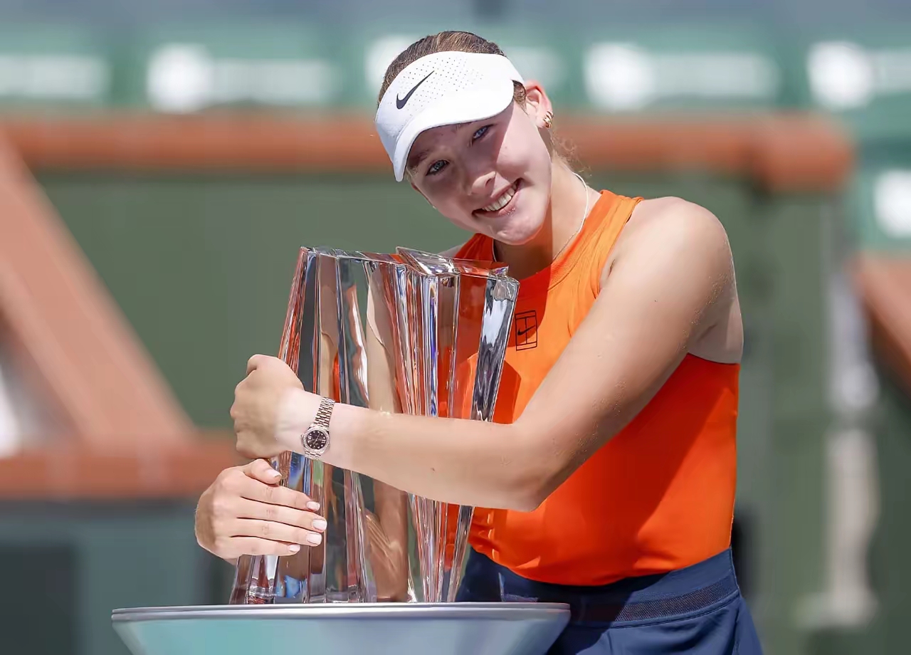 关于莎拉波娃连续五场比赛得分超过败北，勇士挑战极限！的信息