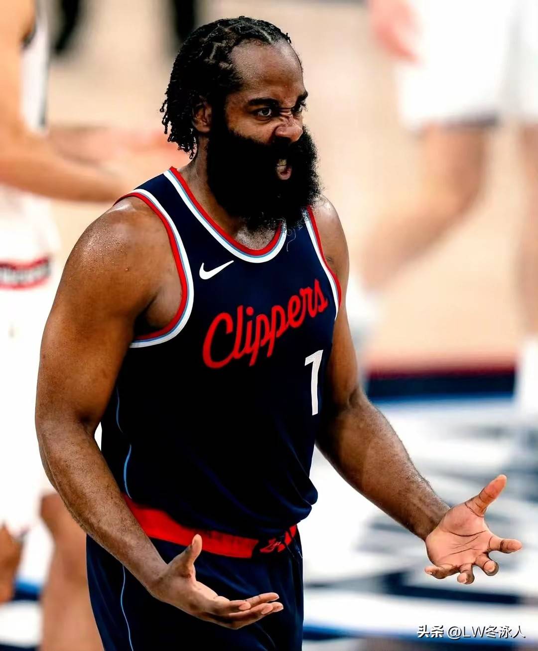 哈登在塞尔维亚队比赛中势不可挡,爆冷引发热议!的简单介绍 哈登在塞尔维亚队比赛中势不可挡,爆冷引发热议!的简单介绍